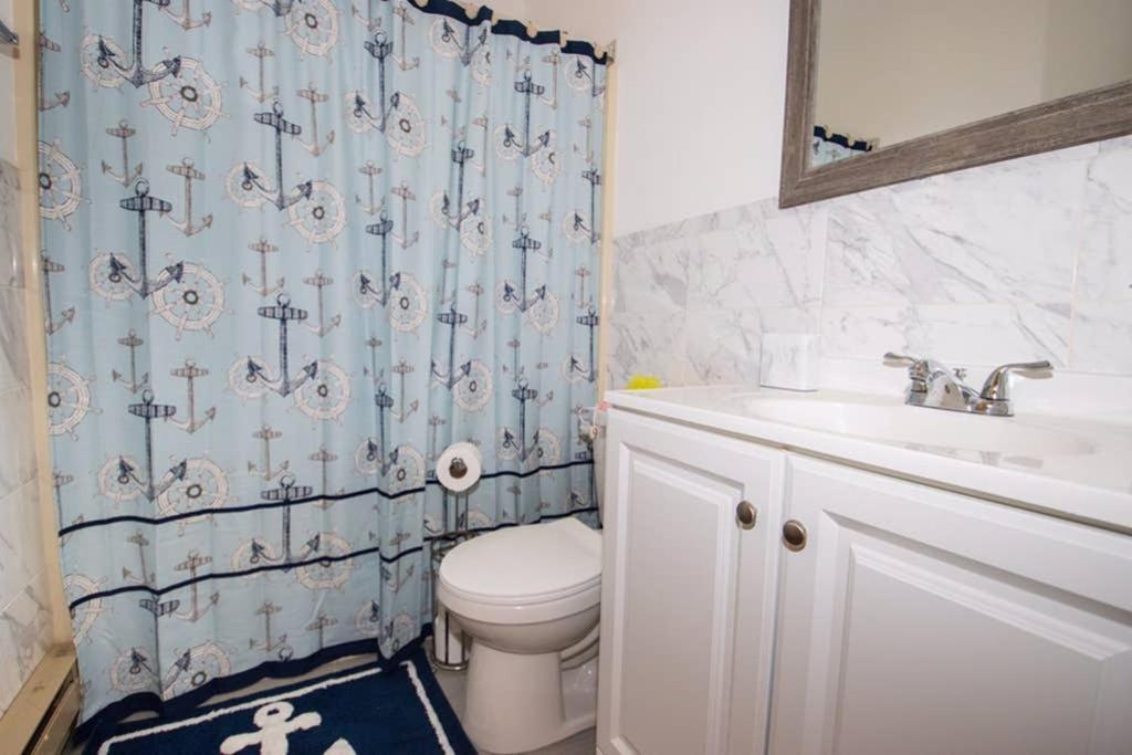 Entire 3 Bedroom Adventure Chalet, Near The Best Of The Poconos East Stroudsburg Esterno foto